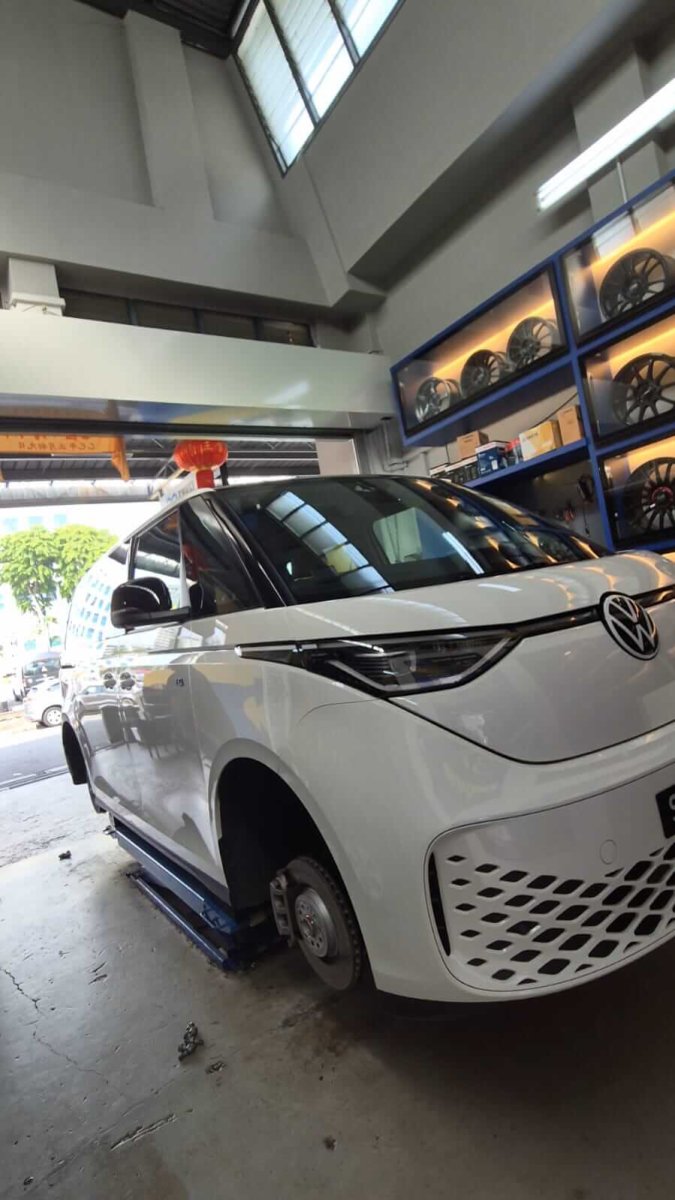 VOLKSWAGEN ID BUZZ — MICHELIN PS4 SUV — Tai Huat Tyres Singapore