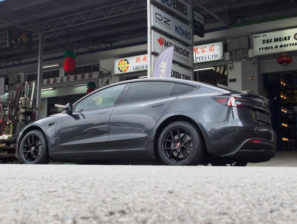 TESLA Model 3 — OZ Racing Estrema GT HLT + Hankook ion EVO IK01 — Tai Huat Tyres Singapore