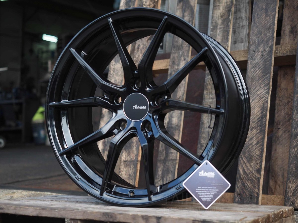 Advanti Racing Hybris